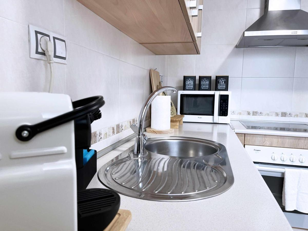 Apartament La Pereta Immaculate Quiet House Free Parking Malaga Zewnętrze zdjęcie